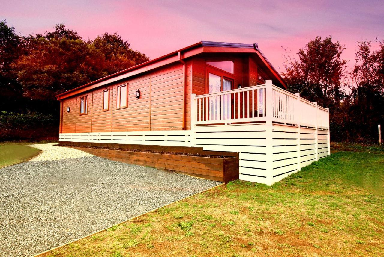 Bucklegrove Holiday Park Бат Екстериор снимка